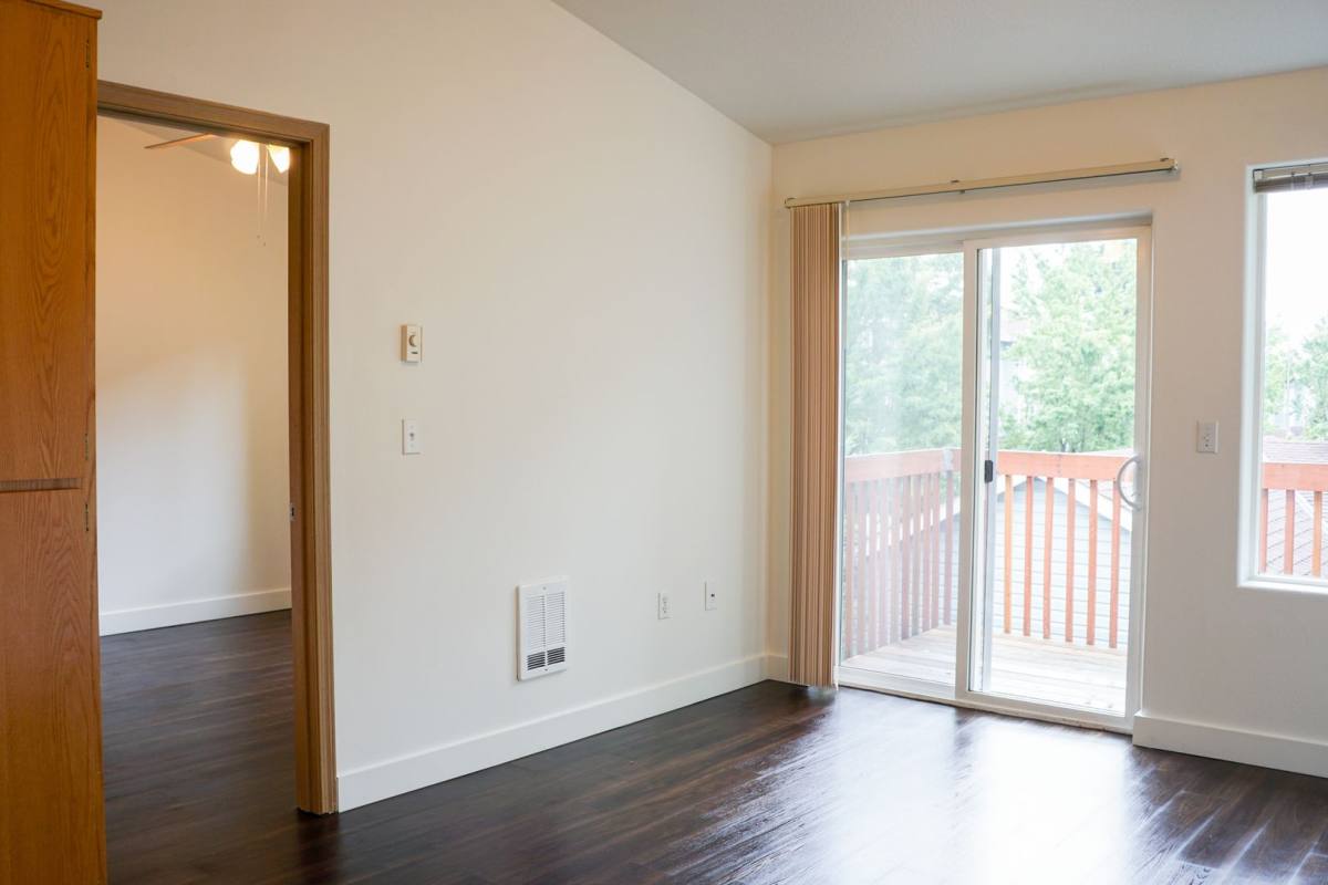 Apartment for rent at 130 SE 105th Ave, Portland, OR 97216