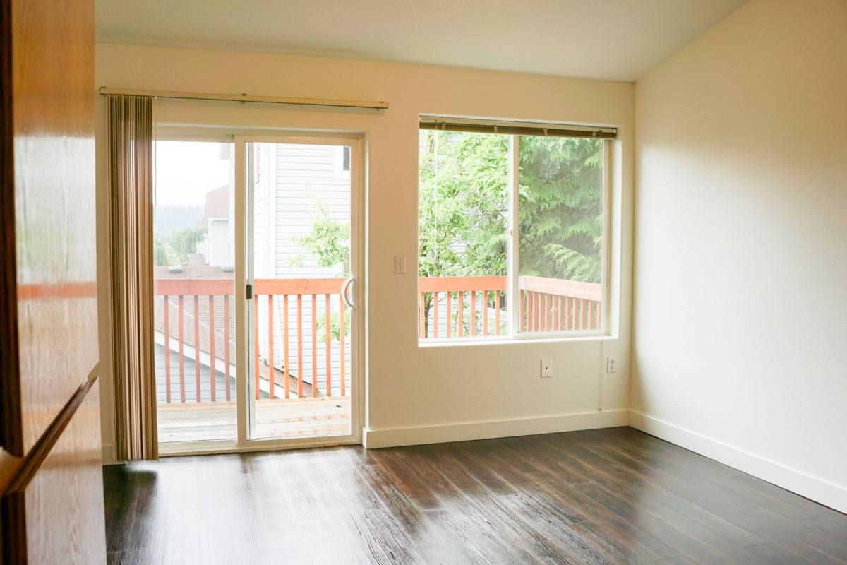 Apartment for rent at 130 SE 105th Ave, Portland, OR 97216