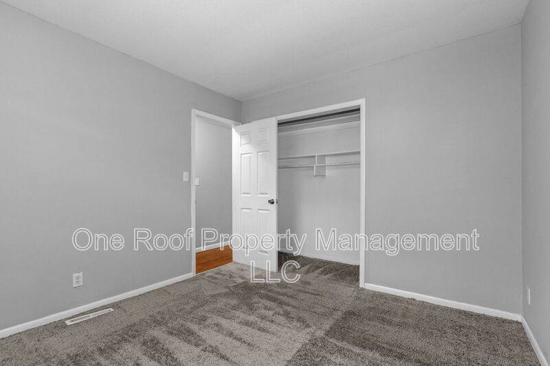 House for rent at 937 Metropolitan Ave #B, Kansas City, KS 66103