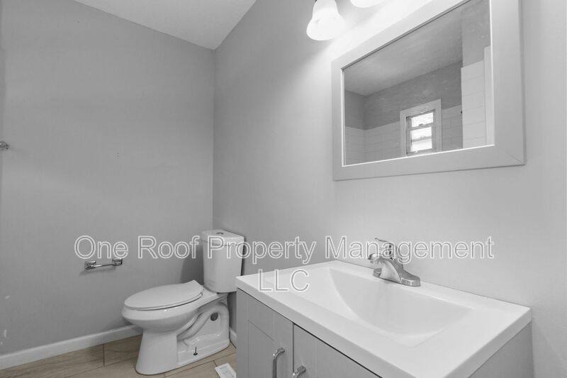 House for rent at 937 Metropolitan Ave #B, Kansas City, KS 66103
