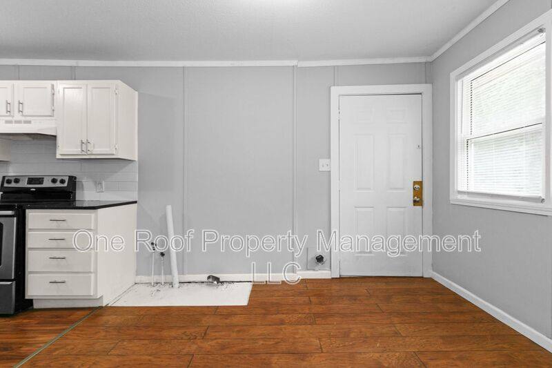 House for rent at 937 Metropolitan Ave #B, Kansas City, KS 66103