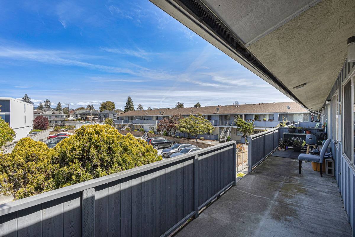 Apartment for rent at 2167 Otis Dr, Alameda, CA 94501
