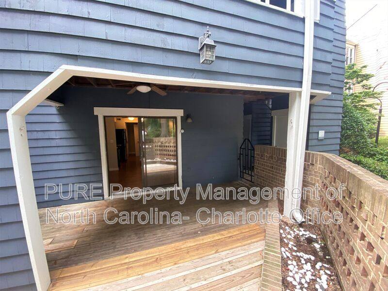 Condo for rent at 415 W 8th St E, Charlotte, NC 28202