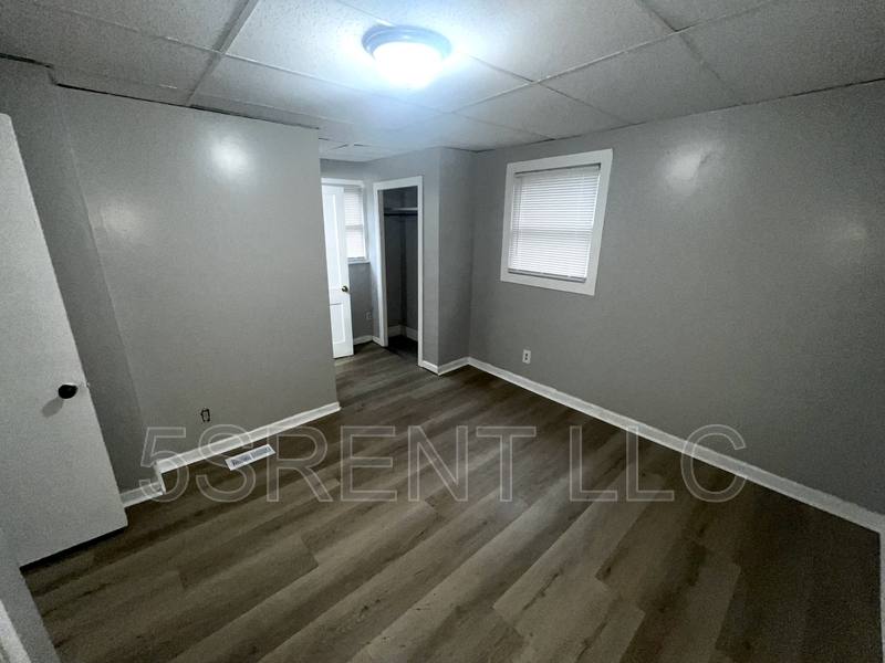 Apartment for rent at 240 S Mary Ellen St #B, South Lebanon, OH 45065