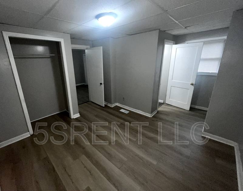 Apartment for rent at 240 S Mary Ellen St #B, South Lebanon, OH 45065
