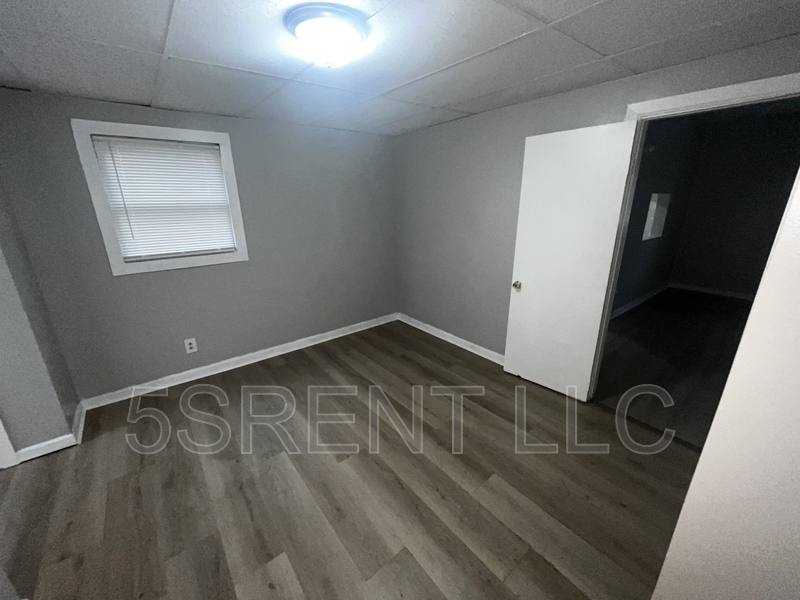 Apartment for rent at 240 S Mary Ellen St #B, South Lebanon, OH 45065