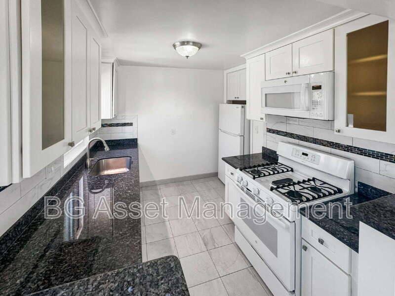 Apartment for rent at 1919 Curtis St #9, Berkeley, CA 94702