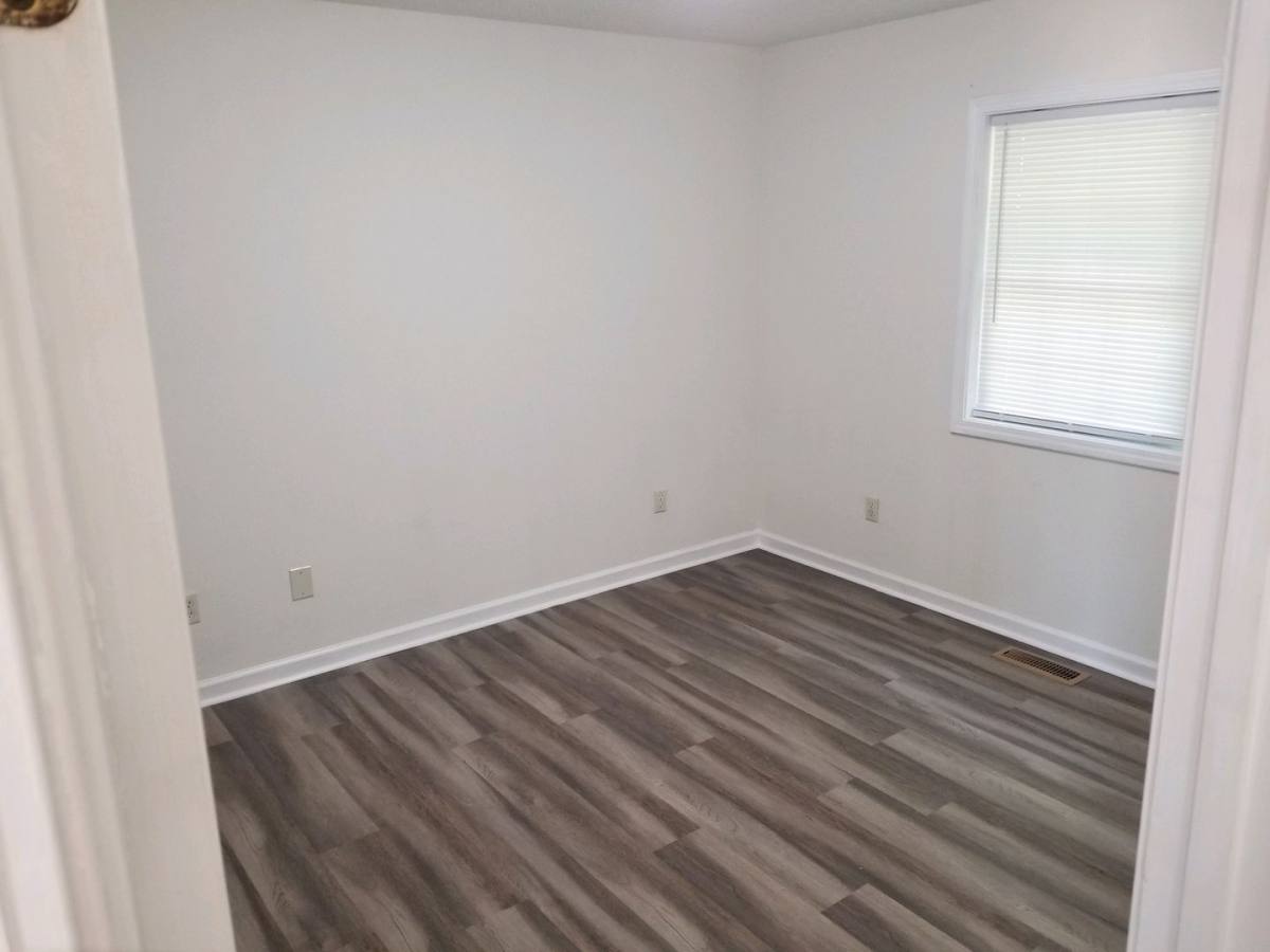Apartment for rent at 1960 E First St, Crossville, TN 38555