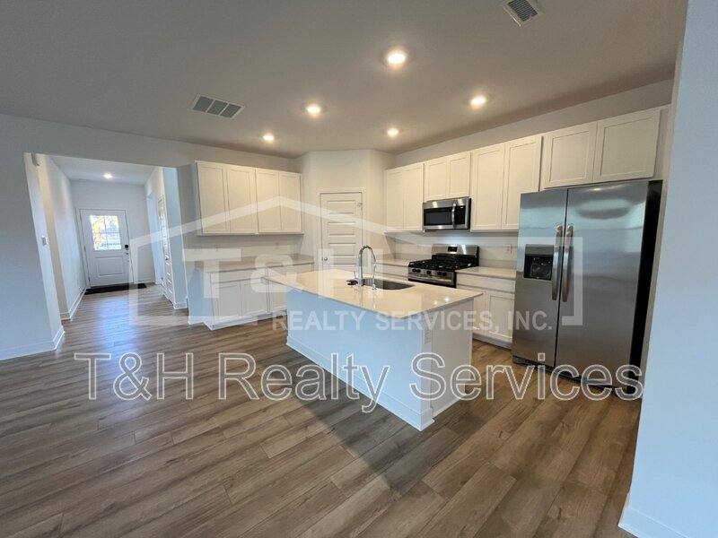 House for rent at 542 Jefferson St, Fortville, IN 46040