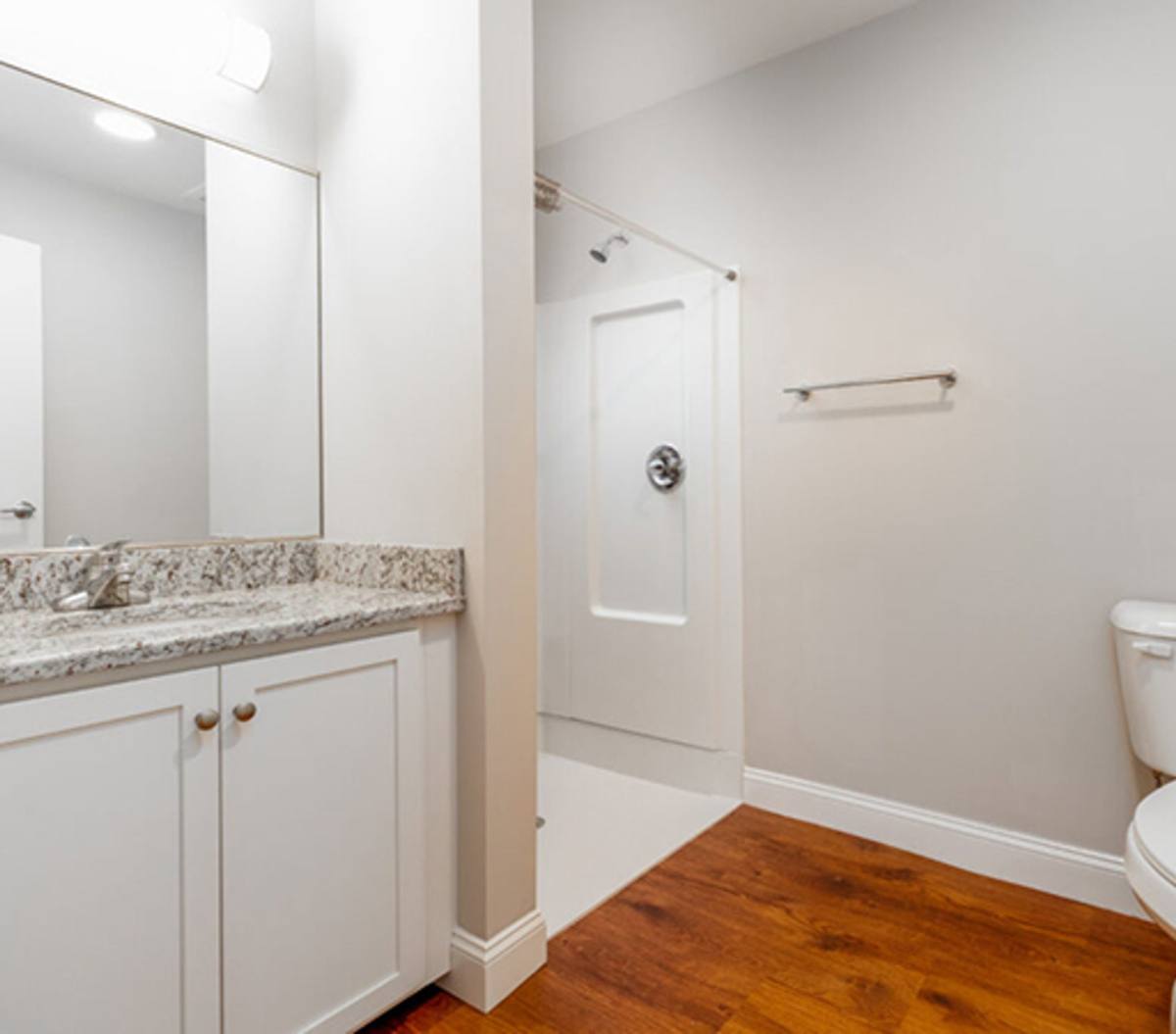 Apartment for rent at 915 Englewood St, Greensboro, NC 27403