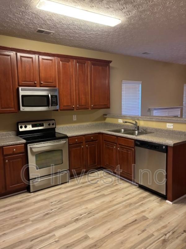 House for rent at 118 Gabion Loop, Ellenwood, GA 30294