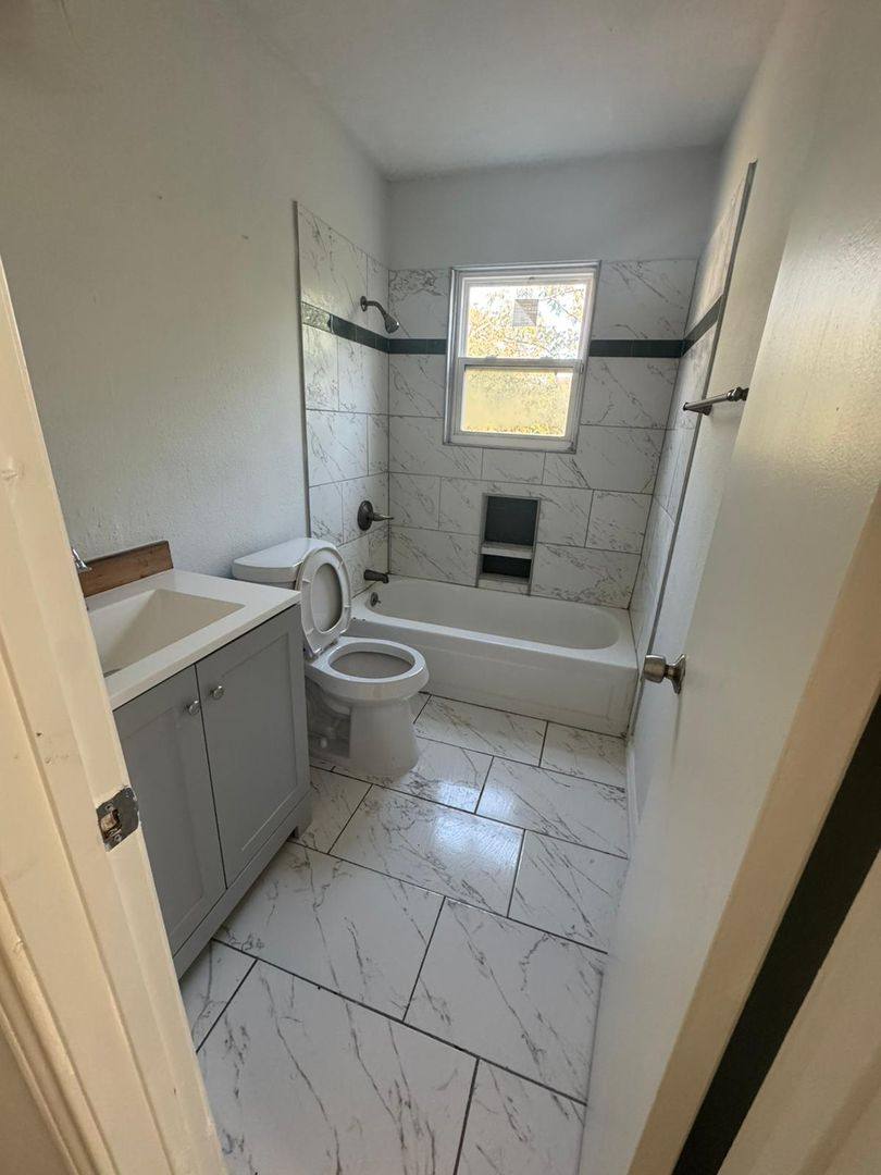 House for rent at 2919 N El Centro Way, Dallas, TX 75241