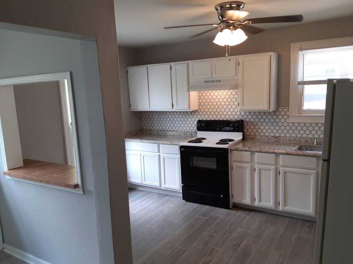 Apartment for rent at 112 S 46th St, Louisville, KY 40212