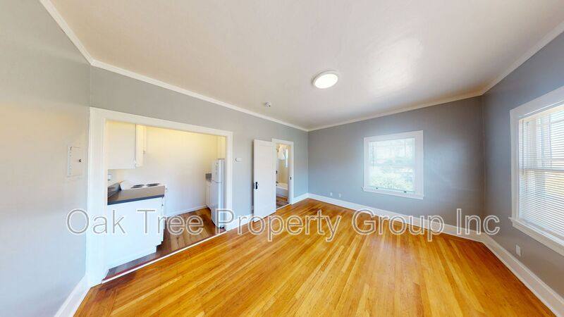 House for rent at 535 41st St #17, Oakland, CA 94609