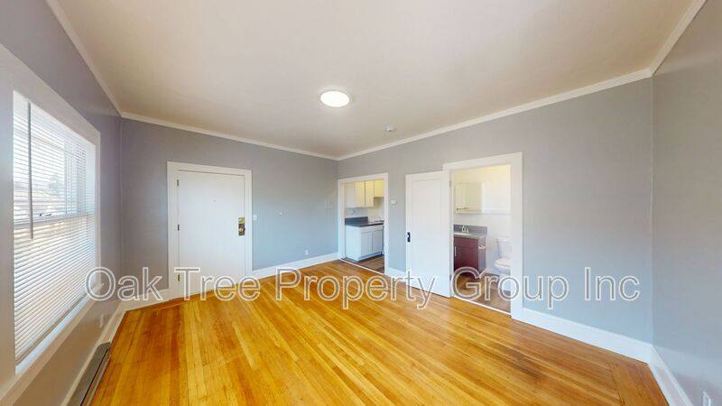 House for rent at 535 41st St #17, Oakland, CA 94609