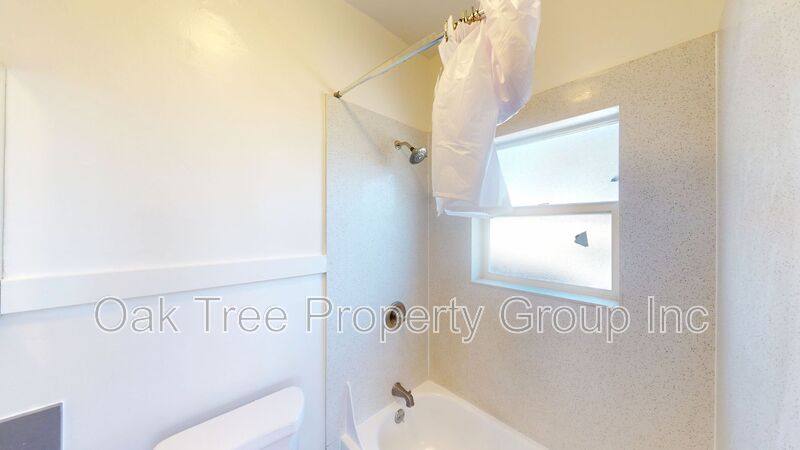 House for rent at 535 41st St #17, Oakland, CA 94609