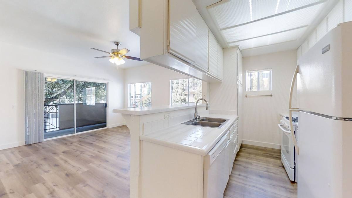 Apartment for rent at 11834 Avon Way, Los Angeles, CA 90066