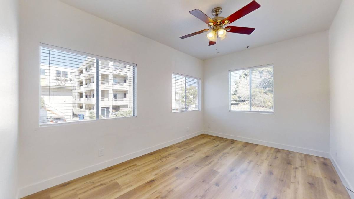 Apartment for rent at 11834 Avon Way, Los Angeles, CA 90066