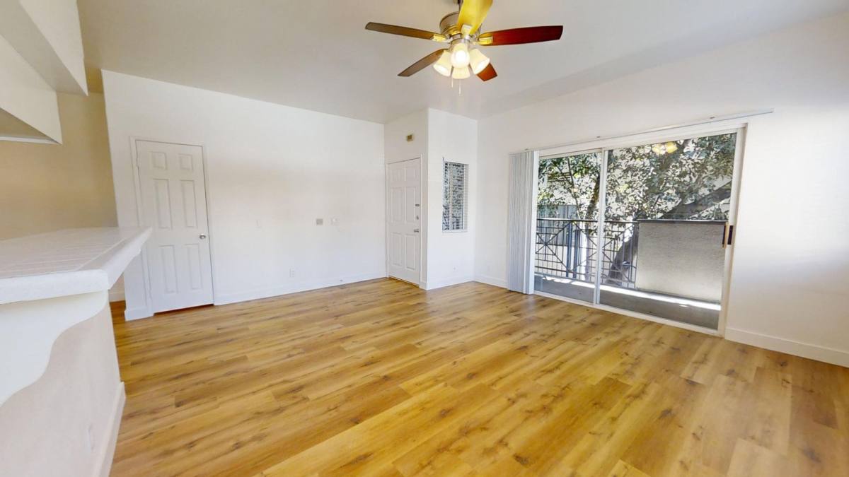 Apartment for rent at 11834 Avon Way, Los Angeles, CA 90066
