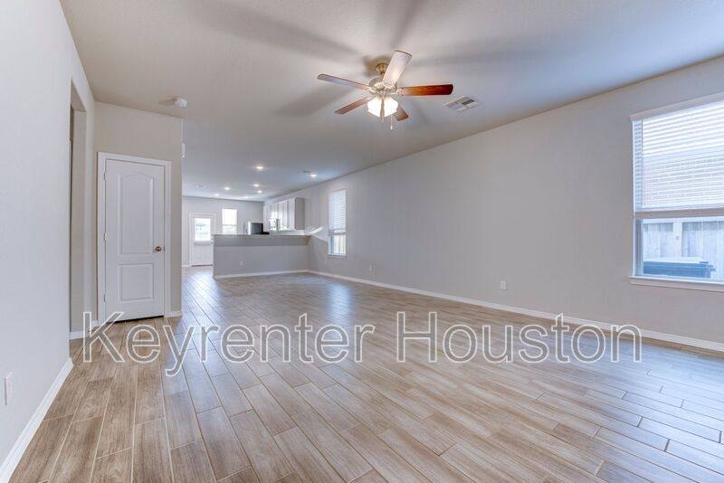 House for rent at 24803 Russet Bluff Trail, Huffman, TX 77336