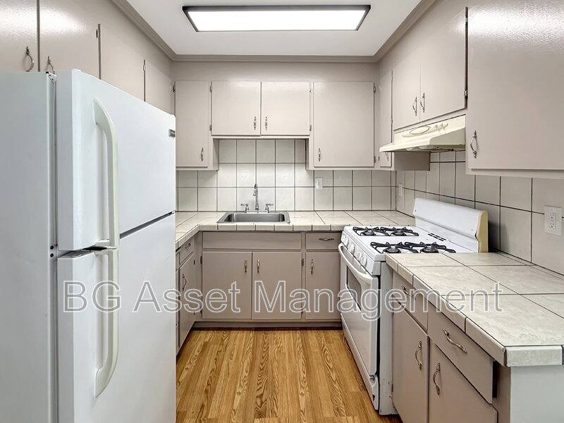 Apartment for rent at 1610 Sanford Ave #3, San Pablo, CA 94806