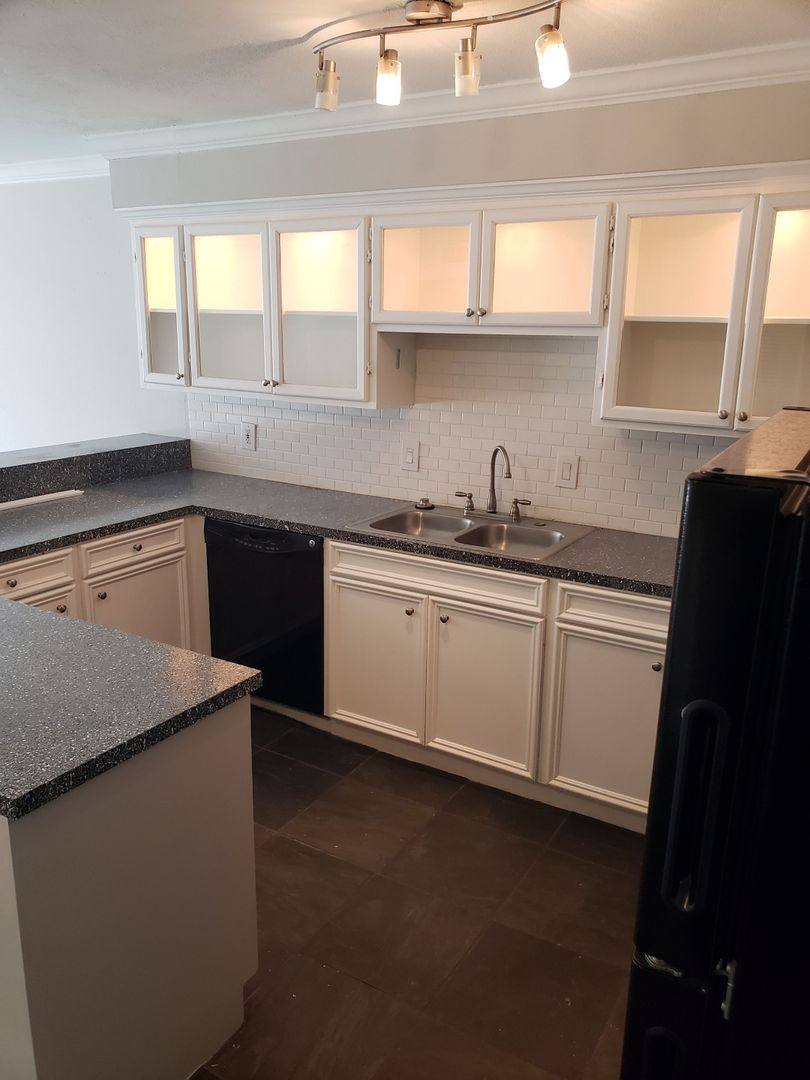Apartment for rent at 2322 Richton St, Houston, TX 77098