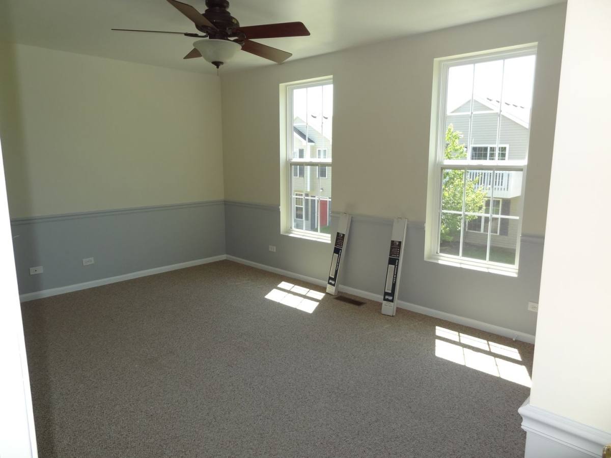 Condo for rent at 729 Serendipity Dr, Aurora, IL 60504