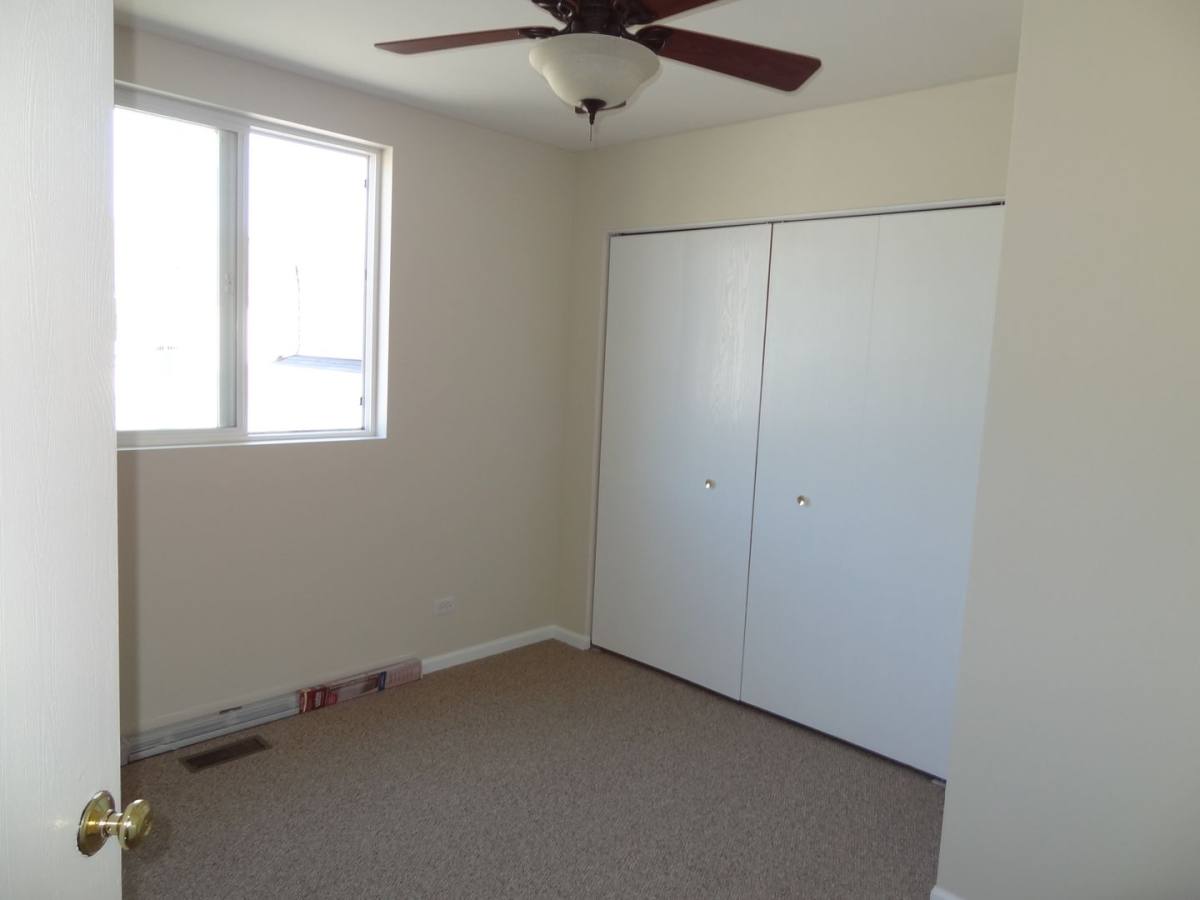 Condo for rent at 729 Serendipity Dr, Aurora, IL 60504