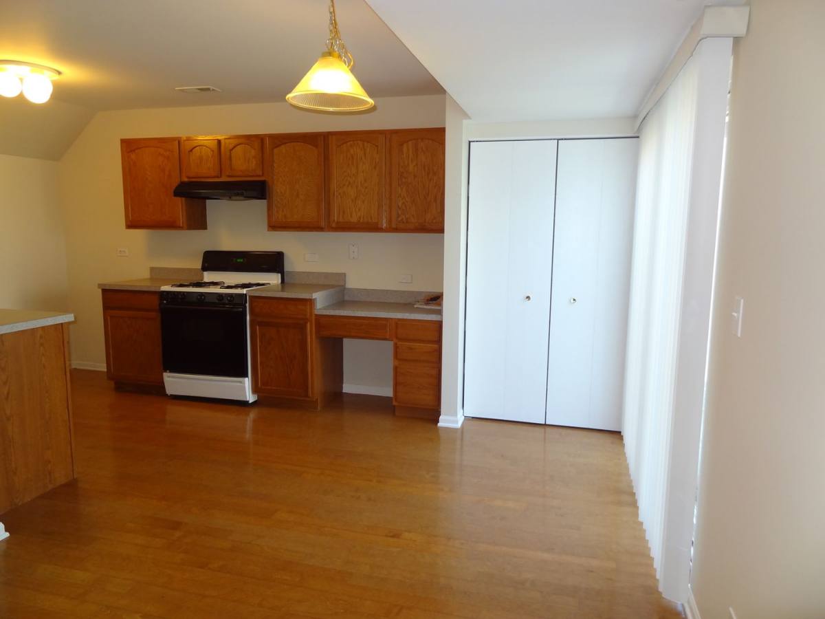 Condo for rent at 729 Serendipity Dr, Aurora, IL 60504