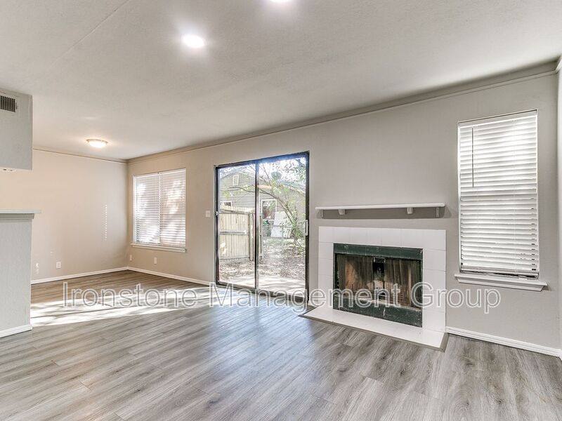 House for rent at 1113 W Fulton St, Broken Arrow, OK 74012
