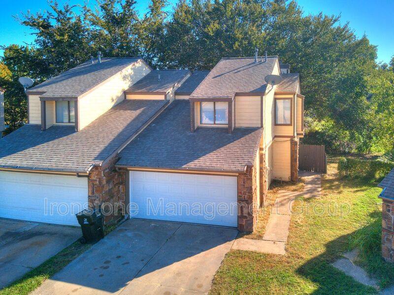 House for rent at 1113 W Fulton St, Broken Arrow, OK 74012
