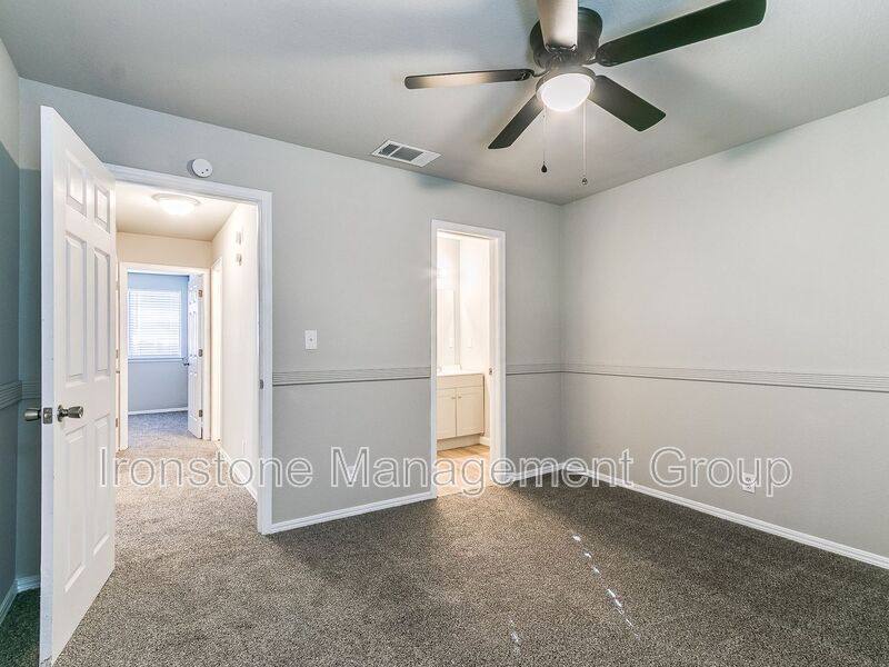 House for rent at 1113 W Fulton St, Broken Arrow, OK 74012