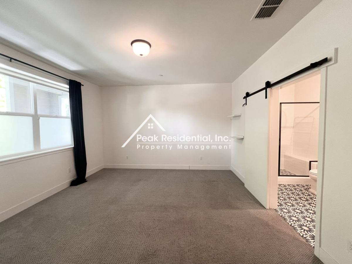 House for rent at 1023 Ice Cream Lane, Sacramento, CA 95814