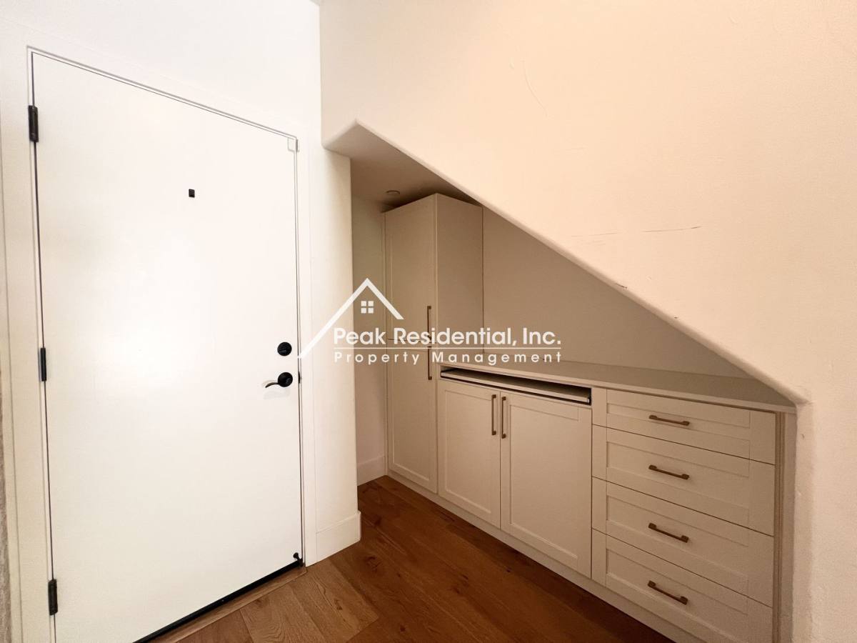 House for rent at 1023 Ice Cream Lane, Sacramento, CA 95814