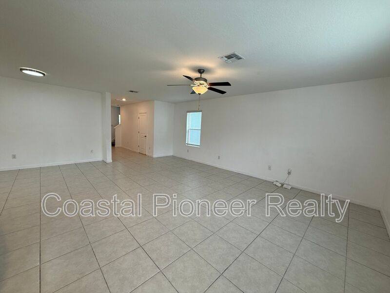 House for rent at 6494 Bar S Trail, Zephyrhills, FL 33541