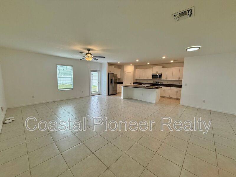 House for rent at 6494 Bar S Trail, Zephyrhills, FL 33541
