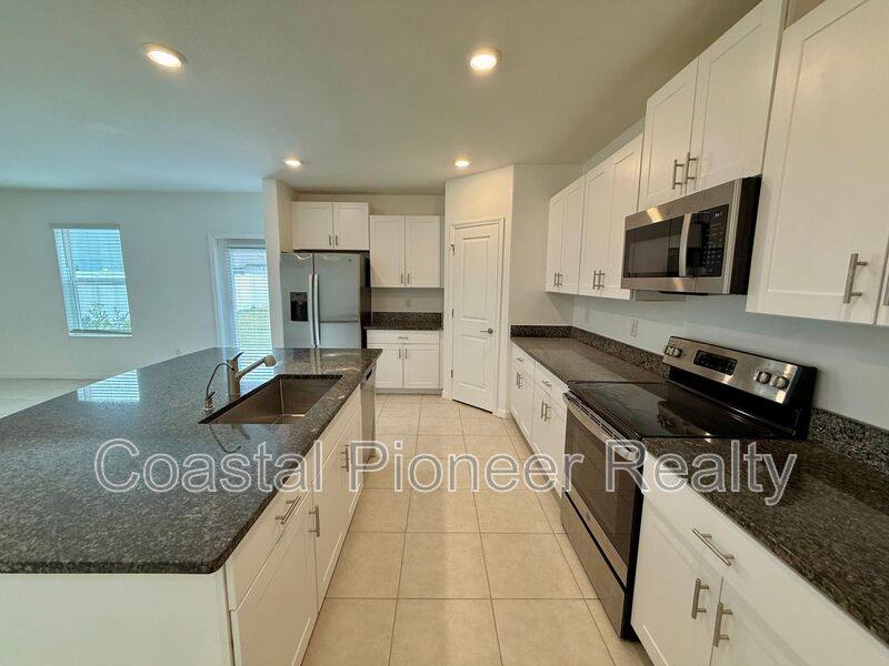 House for rent at 6494 Bar S Trail, Zephyrhills, FL 33541