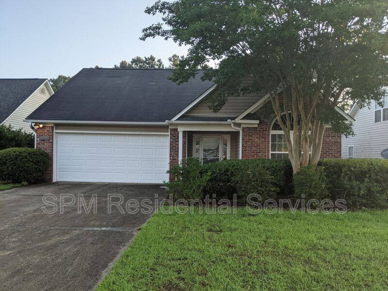 House for rent at 514 Foxwood Lane, Wilmington, NC 28409