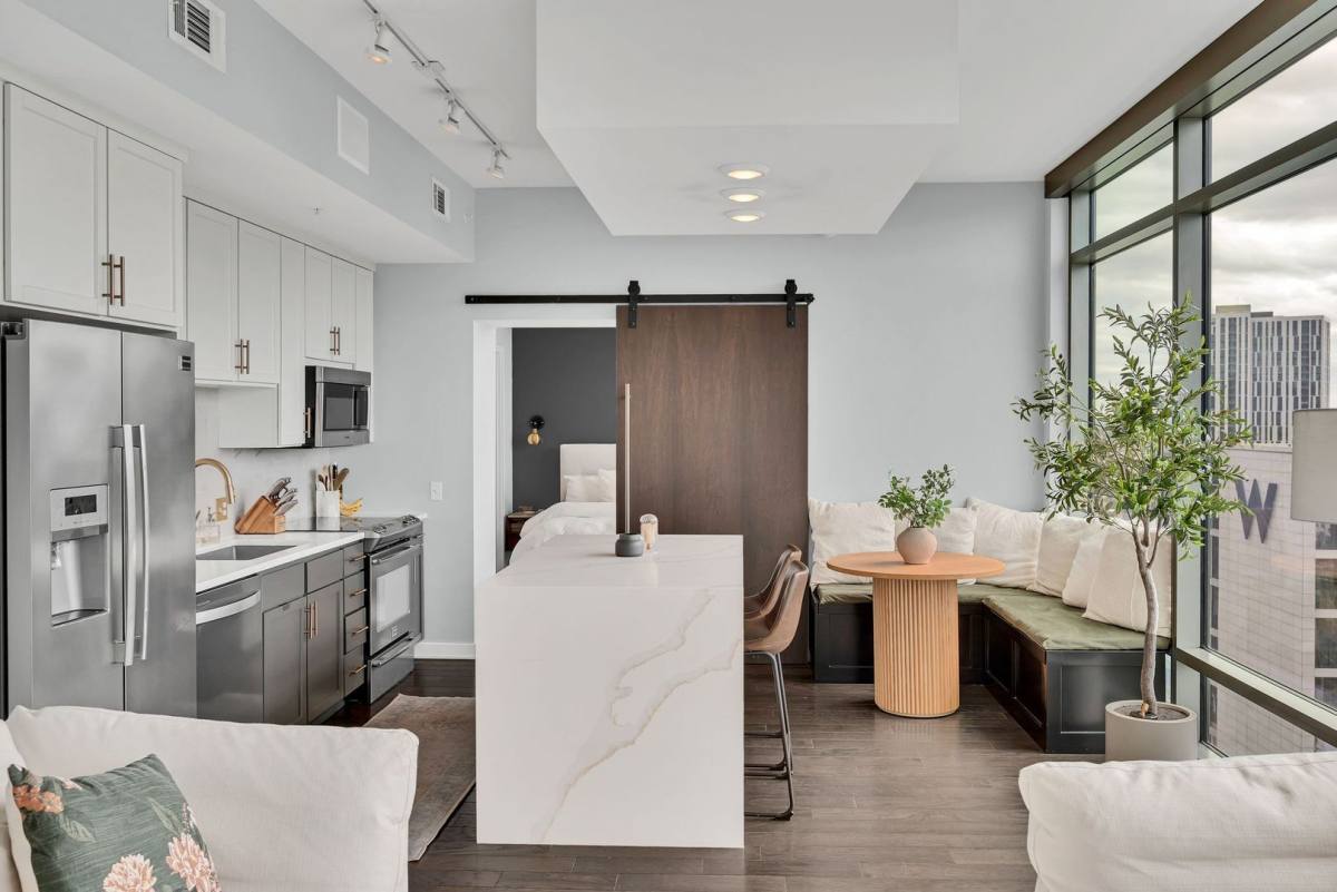 Condo for rent at 1212 Laurel St, Nashville, TN 37203