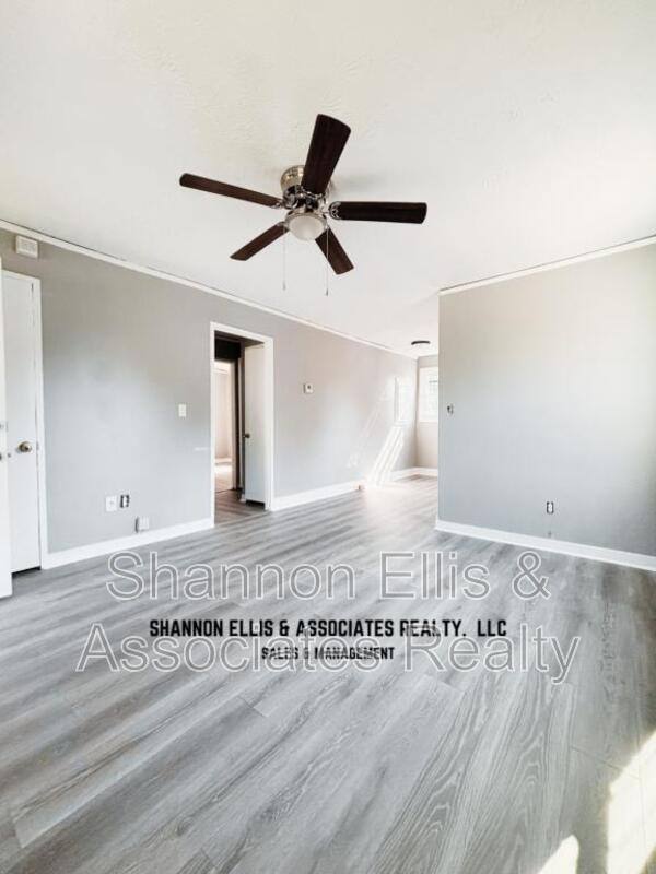 Apartment for rent at 1782 Cahoon St SW, Atlanta, GA 30310