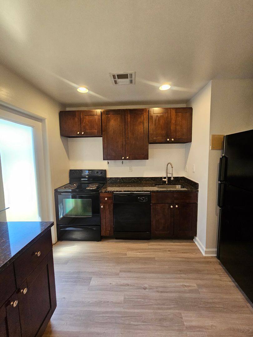 Apartment for rent at 3015 N 22nd St, Phoenix, AZ 85016