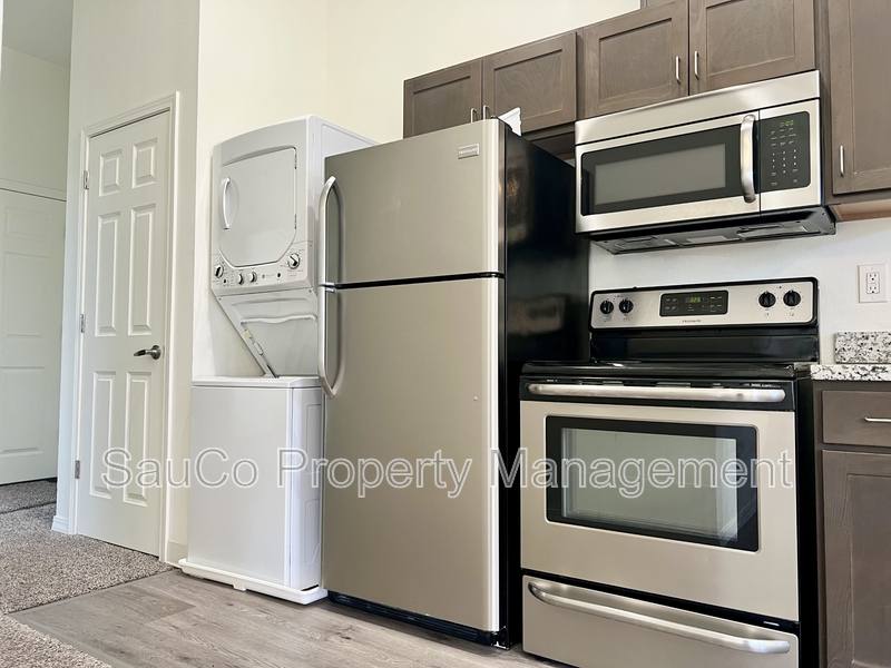 Apartment for rent at 33763 E Columbia Ave #16, Scappoose, OR 97056