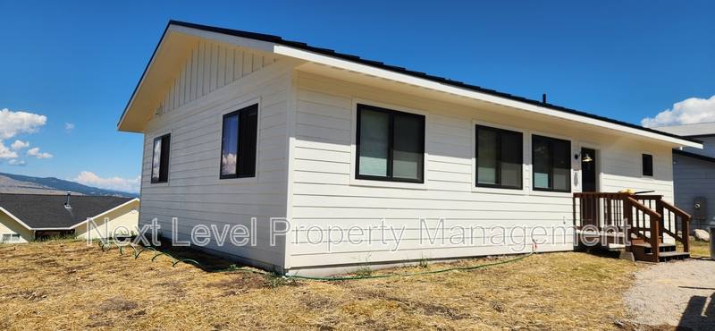 House for rent at 1002 Hillside Court, Polson, MT 59860