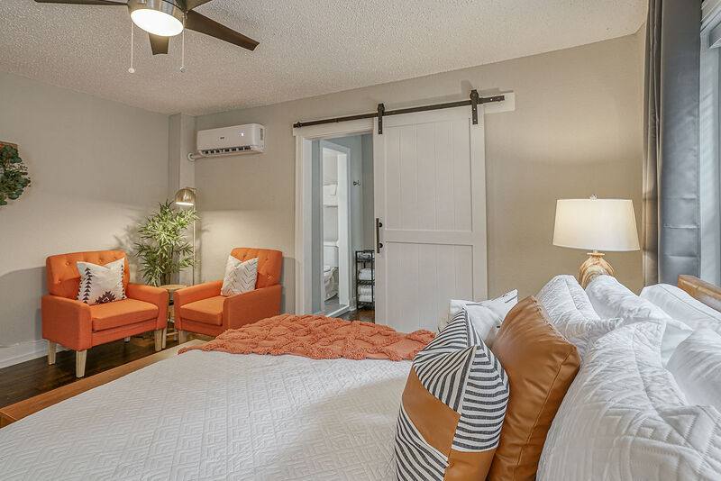 Apartment for rent at 4104 Warwick Blvd #305, Kansas City, MO 64111