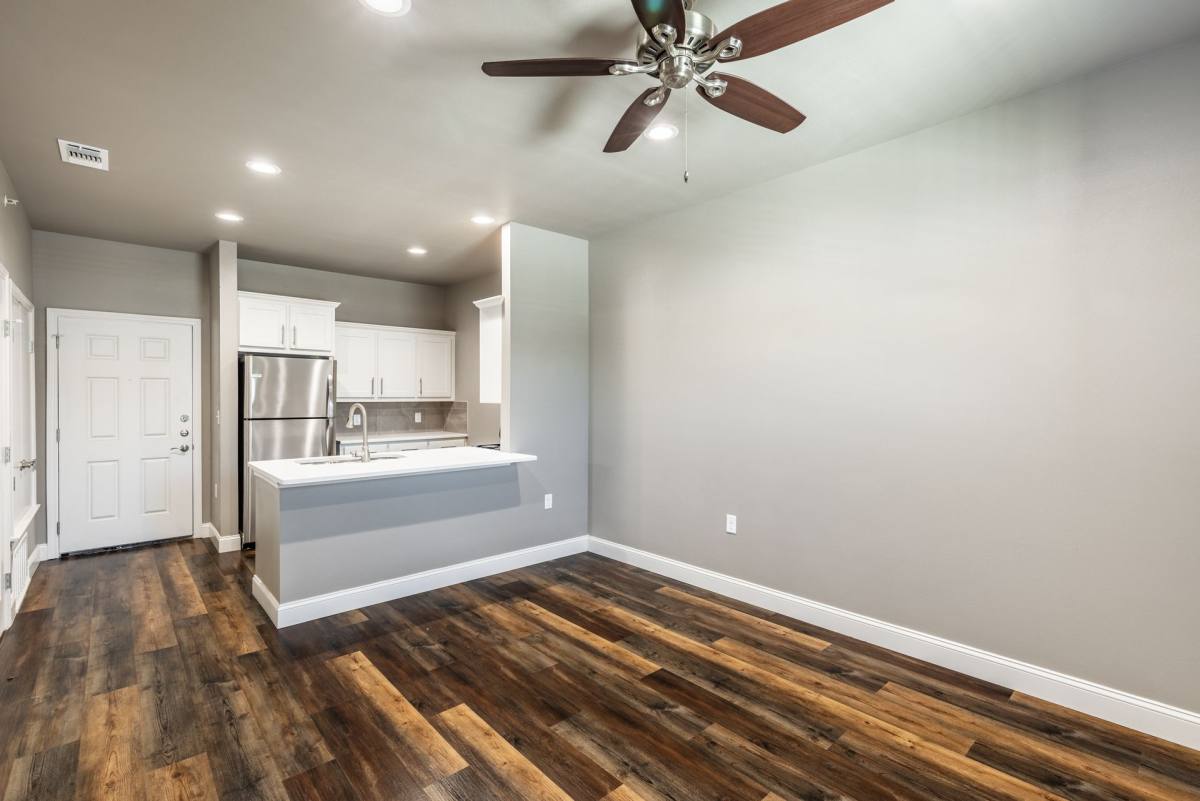 Apartment for rent at 2409 Bois D Arcade, Commerce, TX 75428