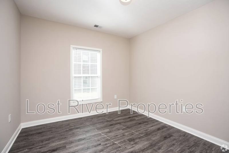 Apartment for rent at 4496 Wilford Lane #612, Bowling Green, KY 42101