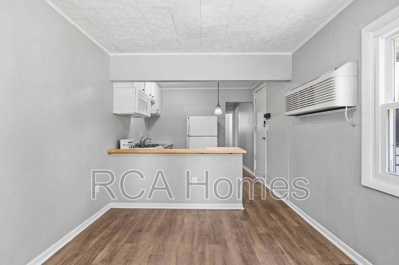 Apartment for rent at 906 Laurel St #2, Indianapolis, IN 46203