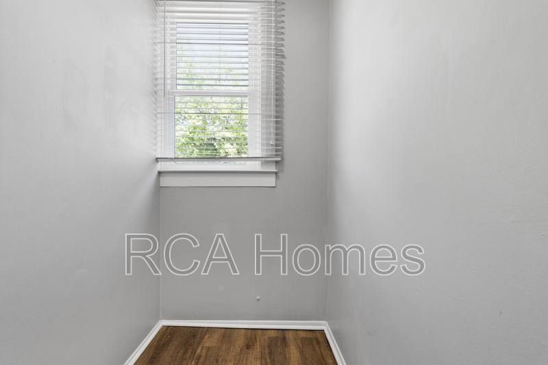 Apartment for rent at 906 Laurel St #2, Indianapolis, IN 46203