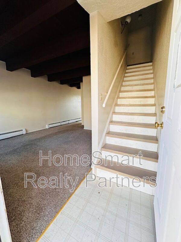 House for rent at 185 F Monroe Ave, Green River, WY 82935