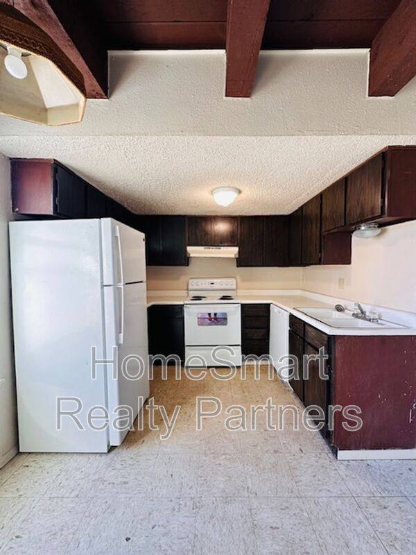 House for rent at 185 F Monroe Ave, Green River, WY 82935